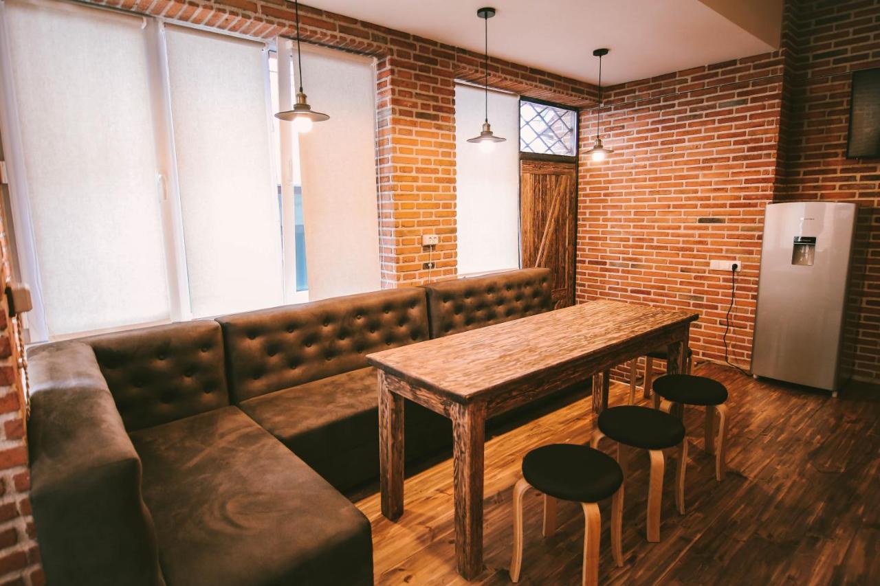Old Chache House 호텔 텔라비 외부 사진